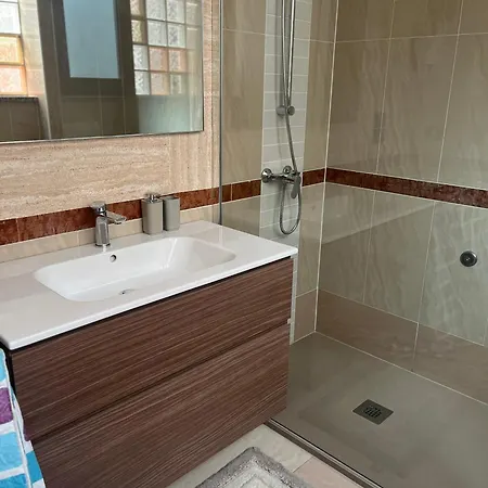 Tomati's House شقة ألبا