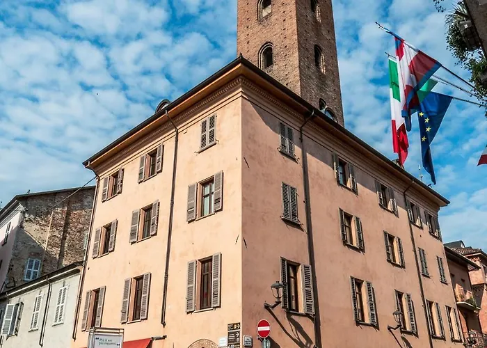 Tomati's House * Alba (Piedmont)